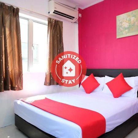 Oyo 603 Sri Padang Inn Куантан Екстериор снимка