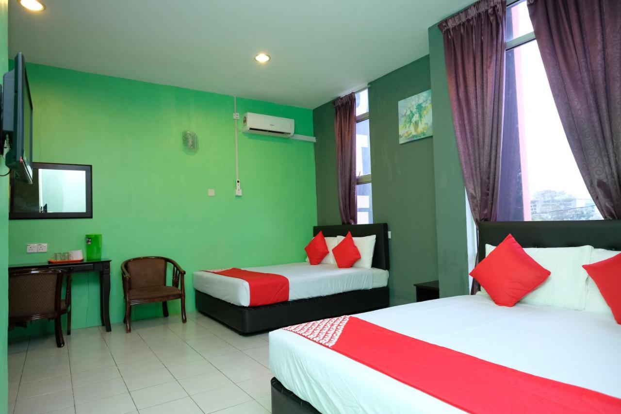 Oyo 603 Sri Padang Inn Куантан Екстериор снимка