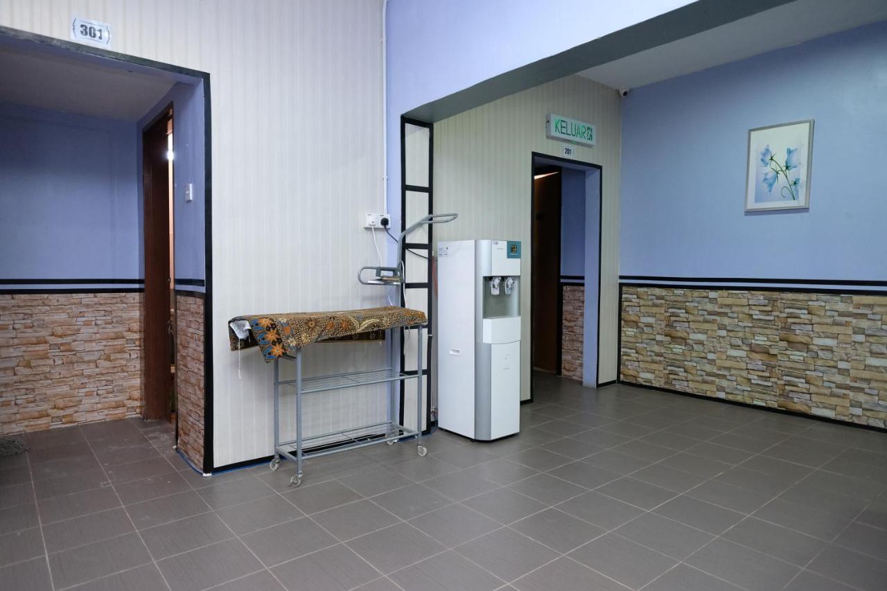Oyo 603 Sri Padang Inn Куантан Екстериор снимка