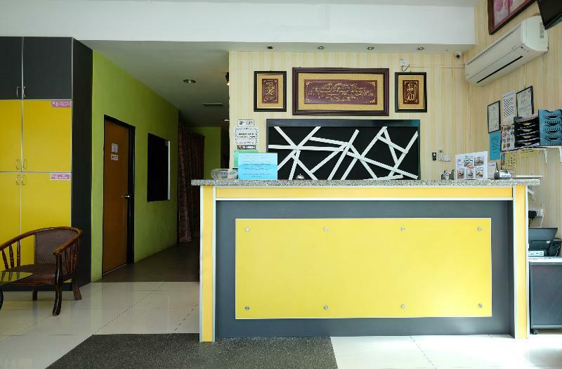 Oyo 603 Sri Padang Inn Куантан Екстериор снимка