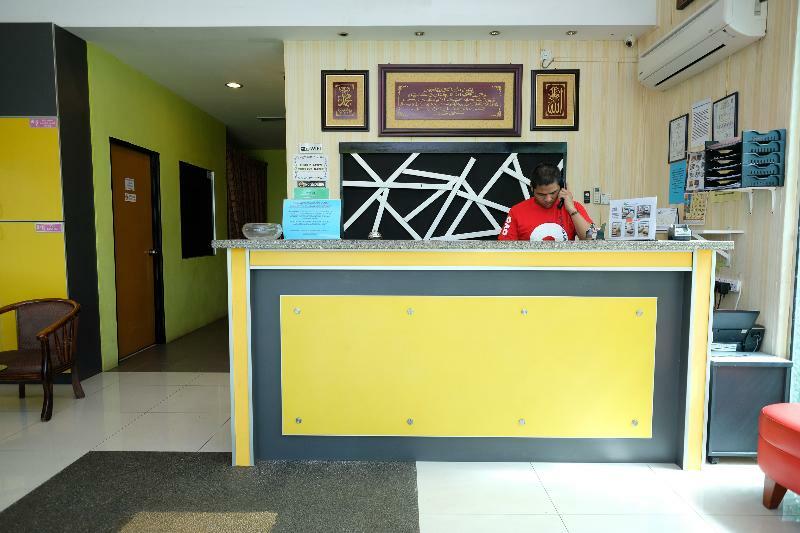Oyo 603 Sri Padang Inn Куантан Екстериор снимка