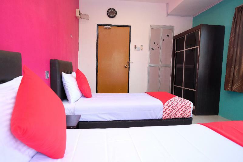 Oyo 603 Sri Padang Inn Куантан Екстериор снимка